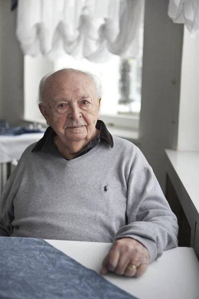 Chtěl jsem točit, a tak jsem občas uhnul, říká stoletý režisér Vávra