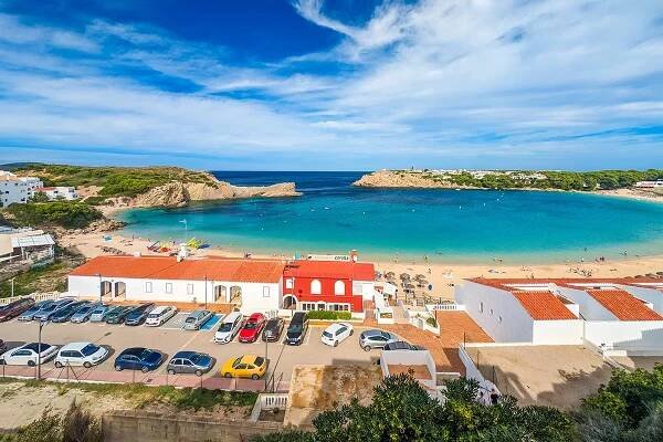 Menorca dovolená: 10 tipů co vidět, nejhezčí pláže a výlety
