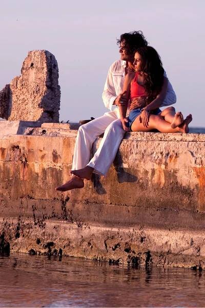 Mario Cimarro, Zuria Vega - Mar de amor - Z filmu