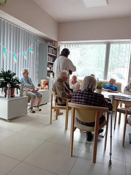 Muzikoterapie | Alzheimer Home