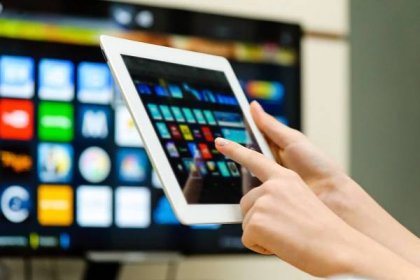 Jak propojit mobil či tablet s televizí | MALL.CZ