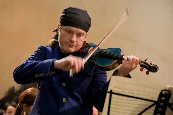 Adventní koncert Pavla Šporcla a žáků ZUŠ Horažďovice a orchestru Pellant Collegium v Horažďovicích 14. 12. 2013