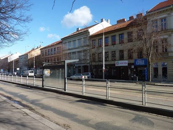 Photos • Šumavská ♿ (Tram stop) • Mapy.com