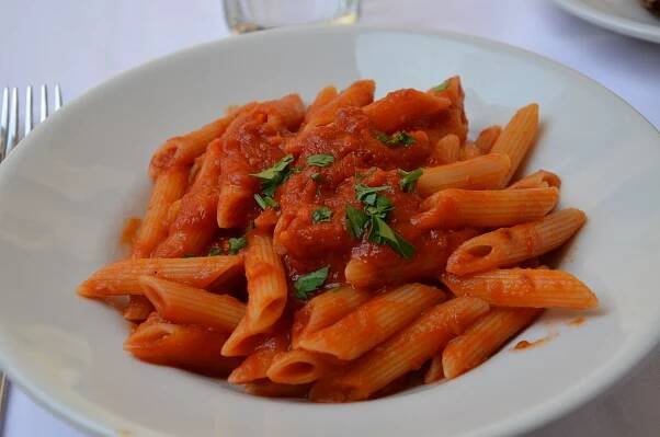 Soubor:Penne all'arrabbiata.jpg – Wikipedie