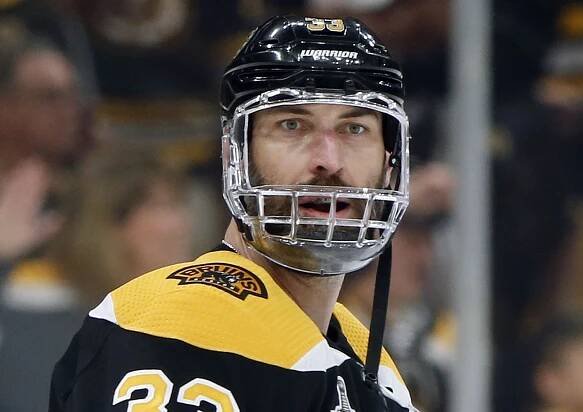 Ráno s NHL: Prijímal tekutú stravu, takmer nehovoril. Aj príbeh Cháru ukazuje, ako play-off mení vnímanie bolesti