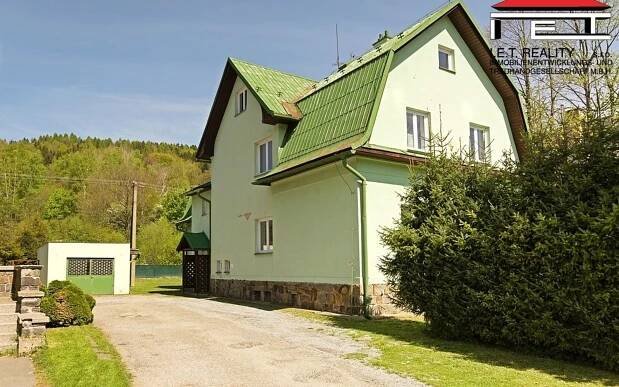 Ubytovací zařízení, Lipová-lázně, 760 m²