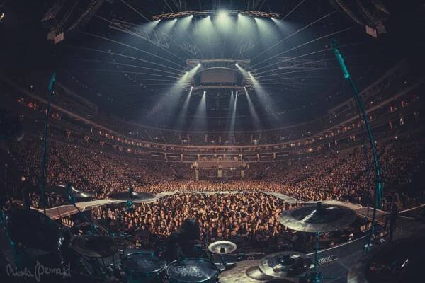 FOTO: Naposledy s Dymytry. Loučení Prothea tleskala po strop plná O2 Arena - fakker.cz