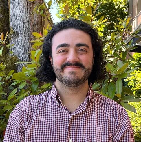 Our Team — Kwusen Research & Media