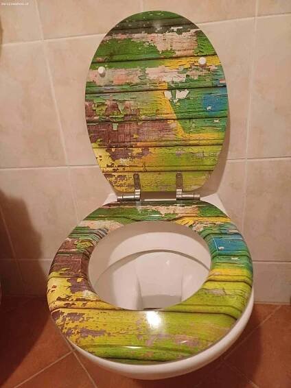Daruji WC prkénko (i pošlu)
