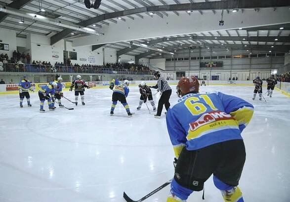 Zimní stadion na Skalce - zimní stadion krytý - Česká Třebová - Východní-Čechy.info - oficiální turistický portál Pardubického