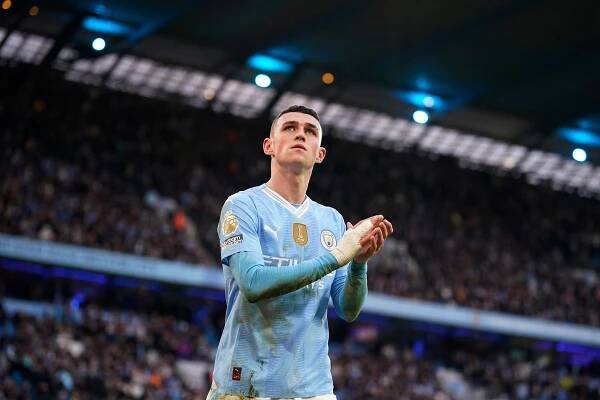 Manchester je modrý. Rashford zaskočil City, no Foden s Haalandom režírovali obrat