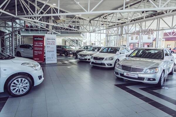 AUTOCENTRUM DAN a SYN foto 3