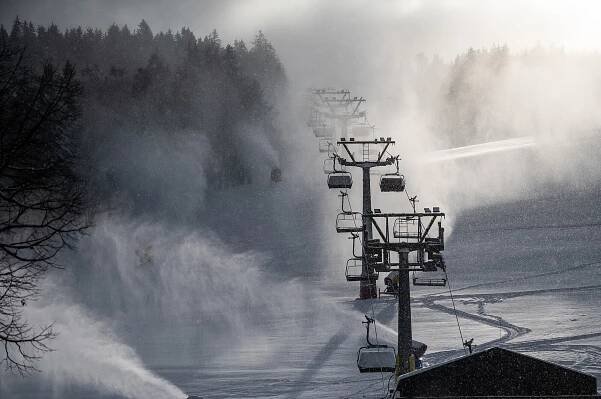 Lyžařská sezona v Krkonoších a Orlických horách začne v pátek na prašanu
