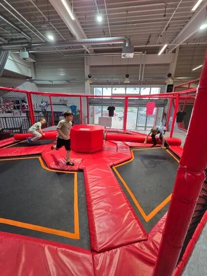 Výlet do Jump Arény se povedl na jedničku! - 18. ZŠ Most