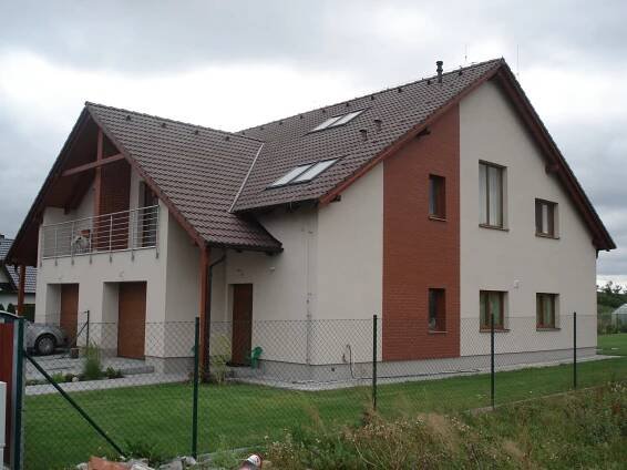 Fasáda rodinného domu v Plzni - Radobyčicích - Realizace | Naturmont s.r.o.