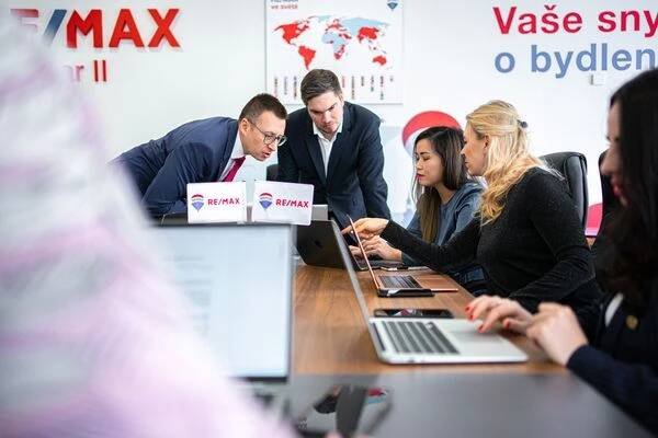 RE/MAX Miramar II foto 3