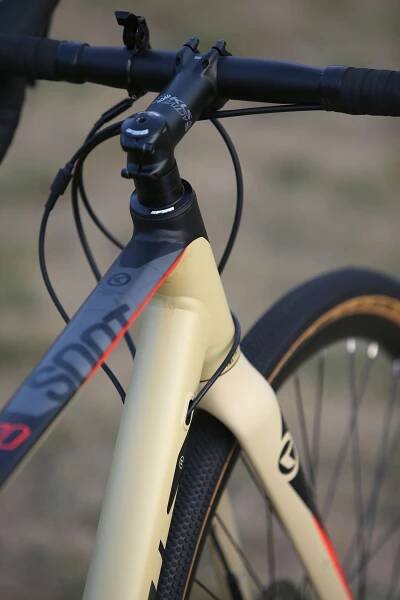 Kellys Soot 70 - Technika - Redakční foto - Fotogalerie - MTBS.cz