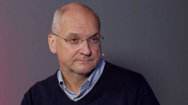 Václav Bartuška: Blackouty se budou opakovat. Mějte vodu, potraviny na týden. A hotovost ve stokorunách