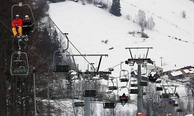 Lyžařská sezona je v plném proudu. V sobotu se lyžovalo také ve areálu SkiArmáda v Dolní Lomné.