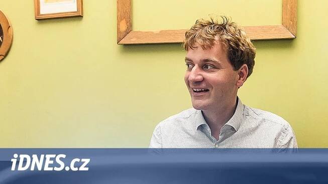 Exnáměstek se nemusí omlouvat zastupiteli za výrok, že jeho škola dluží - iDNES.cz