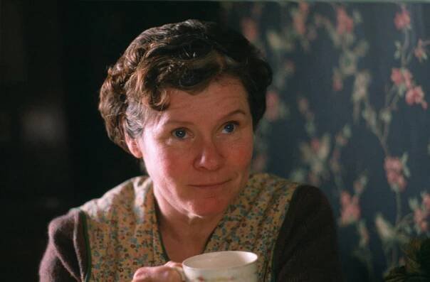 No Merchandising. Editorial Use Only. No Book Cover Usage.Mandatory Credit: Photo by Moviestore/REX/Shutterstock (1645865a)Vera Drake, Imelda StauntonFilm and Television
