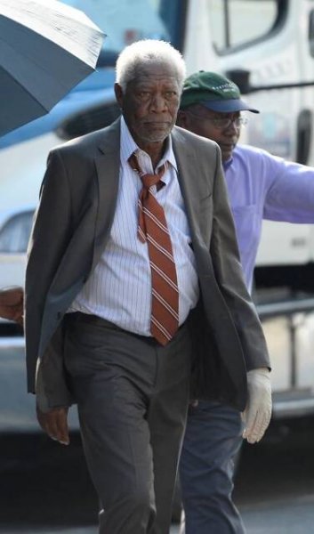 Morgan Freeman poprvé po vraždě vnučky na veřejnosti: Nedovolí mu ani truchlit...