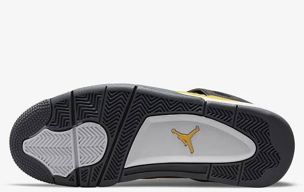 Jordan 4 Retro CT8527-700 02