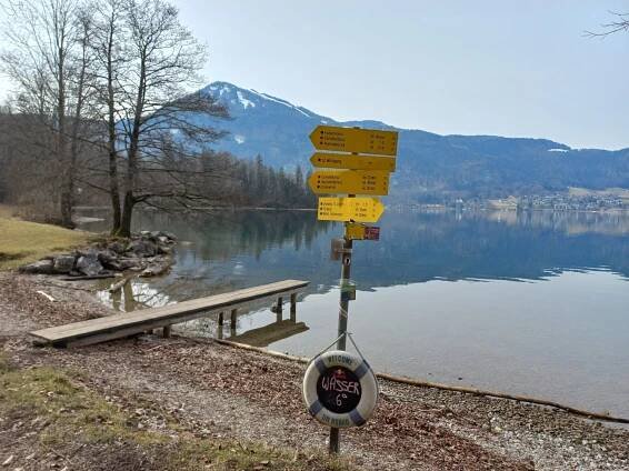 Poutní cesta nad jezerem Wolfgangsee