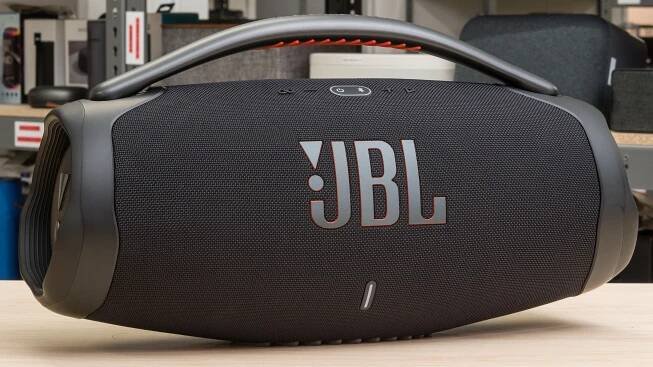 JBL Boombox 3 Review