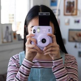 Fotoaparát Fujifilm Instax mini 11 Lilac Purple — aktuálně vyprodáno - fialová | NEJCENY.cz