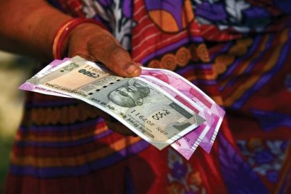 Fake Indian Currency and How to Spot It