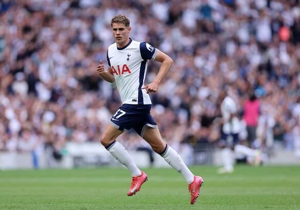 Tottenham Hotspur FC v Brighton & Hove Albion FC - Premier League