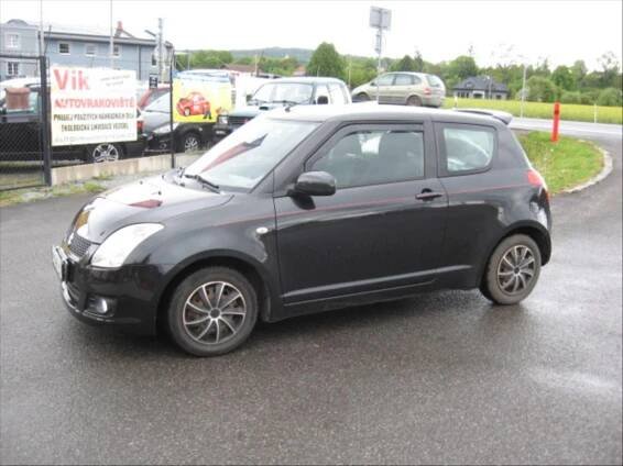 Suzuki Swift 1,3 | Autobazar Vik Poříčí
