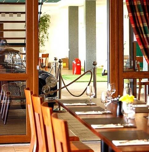 Pronájem prostor pro svatby a rodinné oslavy, Kostelec u Křížků, Restaurace Na golfu