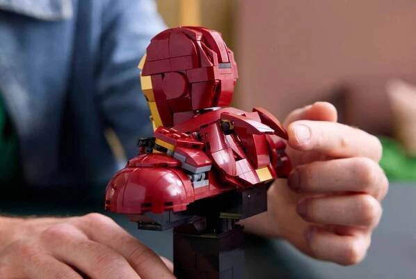 LEGO Marvel 76327 Busta Iron Man MK4