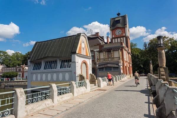 Informační centrum Obnovitelné zdroje a vodní elektrárna Hučák - Hradec Králové - Česká inspirace