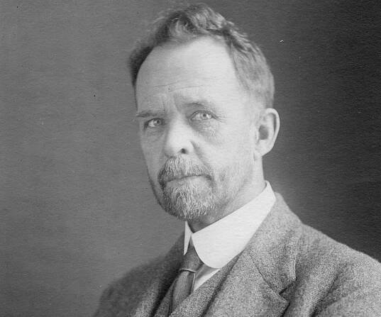 Thomas Hunt Morgan Biography - Childhood, Life Achievements & Timeline