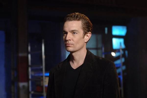 Smallville - Záhadný kámen - Z filmu - James Marsters