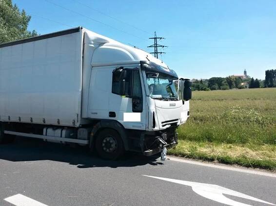 K nehodě u Mělníka letěly dva vrtulníky | POŽÁRY.cz - ohnisko žhavých zpráv | hasiči aktuálně