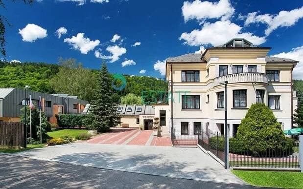 Ubytovací zařízení, Samechov, Chocerady, 1 247 m²