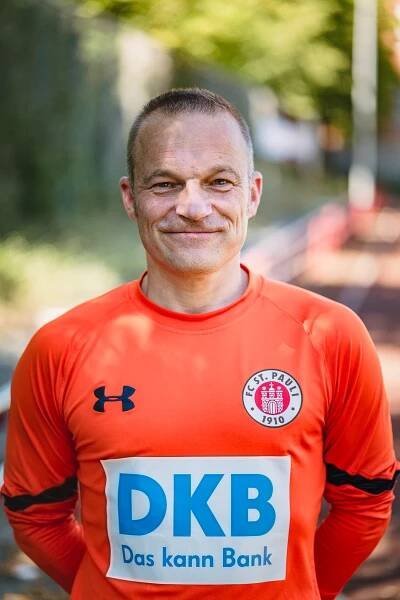 Portrait Sven Gronau