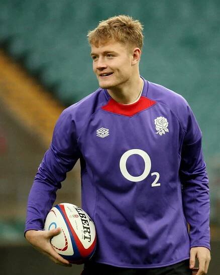 Fin Smith at 10 for England v France, Marcus at fullback