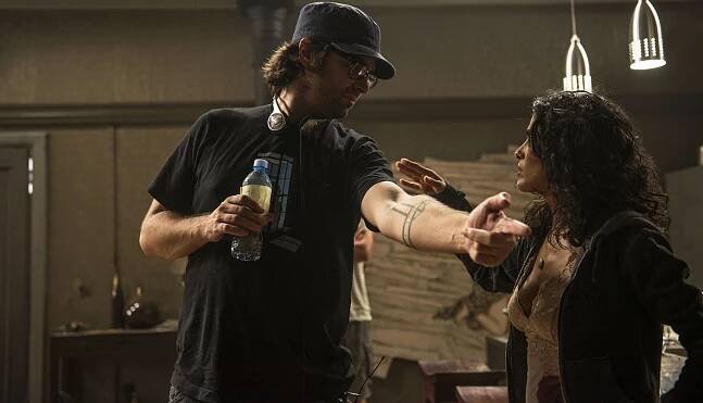 Joe Lynch, Salma Hayek - Everly - Z natáčení