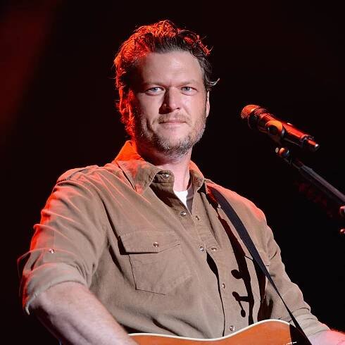Blake Shelton facts: Country singer's age, wife, children, family and career revealed