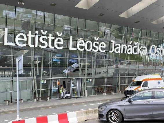 Parkování u letiště Leoše Janáčka Ostrava: kde je to možné a kolik stojí?