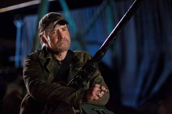 Falling Skies - Shall We Gather at the River - Z filmu - Will Patton