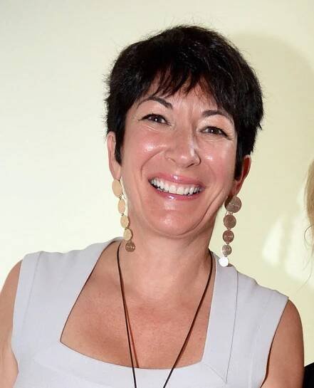 FOTO: Ghislaine Maxwell byla bývalá partnerka Jeffreye Epsteina, kterému pomáhala shánět dívky pro jeho sexuální praktiky. – stránka 7