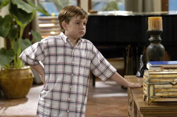 Angus T. Jones už není tím malým chlapcem z Dva a půl chlapa. Prošel razantní proměnou, a to i co se názorů týká