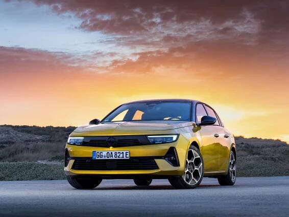 Tyto nové nebo faceliftované vozy Opel vstoupí v roce 2024 na český trh. Zdroj: Opel
