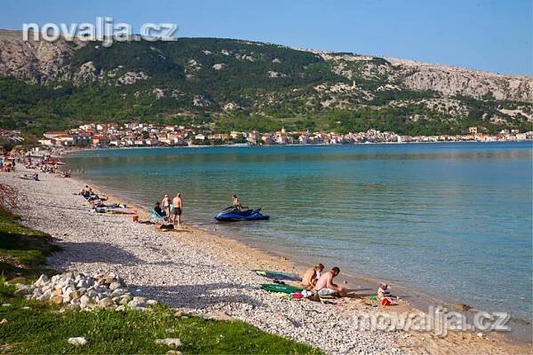Pláž Baška - Vela plaža, Krk, Chorvatsko | NOVALJA